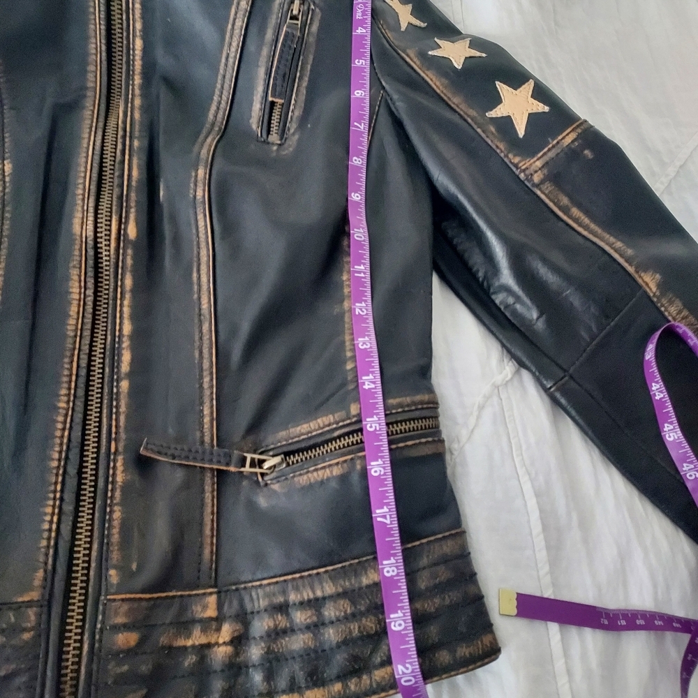 Black Rivet (Wilsons Leather) Distressed Leather Jacket with Star Details, S - Picture 9 of 16